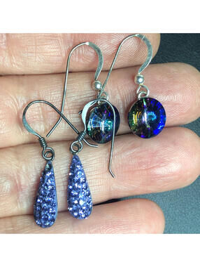 4653 lot of 2 Sterling 925 Purple crystal dangle earrings (one signed ATI ) 2.6g